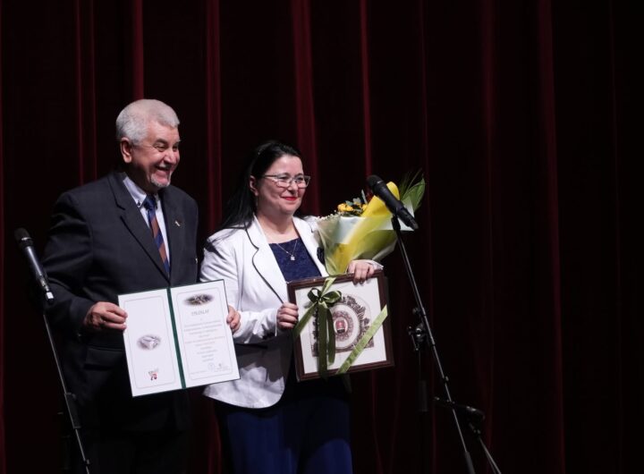 637753524_2349558158890200_6465785568668200832_n